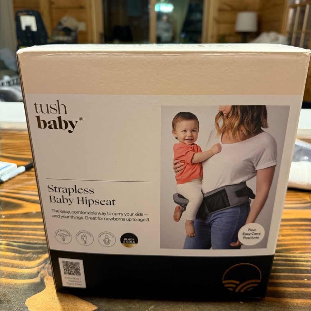 Tushbaby Carrier Set w/Snug Attachment